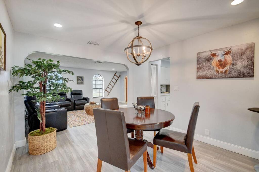 Ananda Farmhouse And Retreat. Lake Worth Beach Exteriör bild