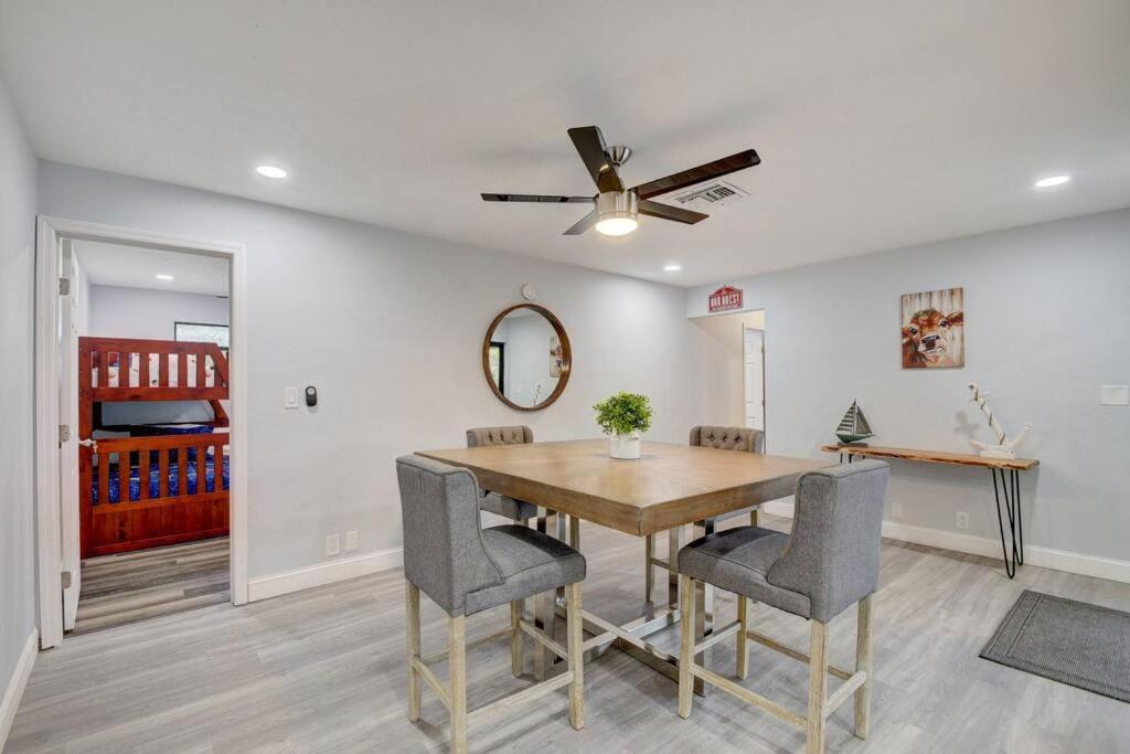 Ananda Farmhouse And Retreat. Lake Worth Beach Exteriör bild